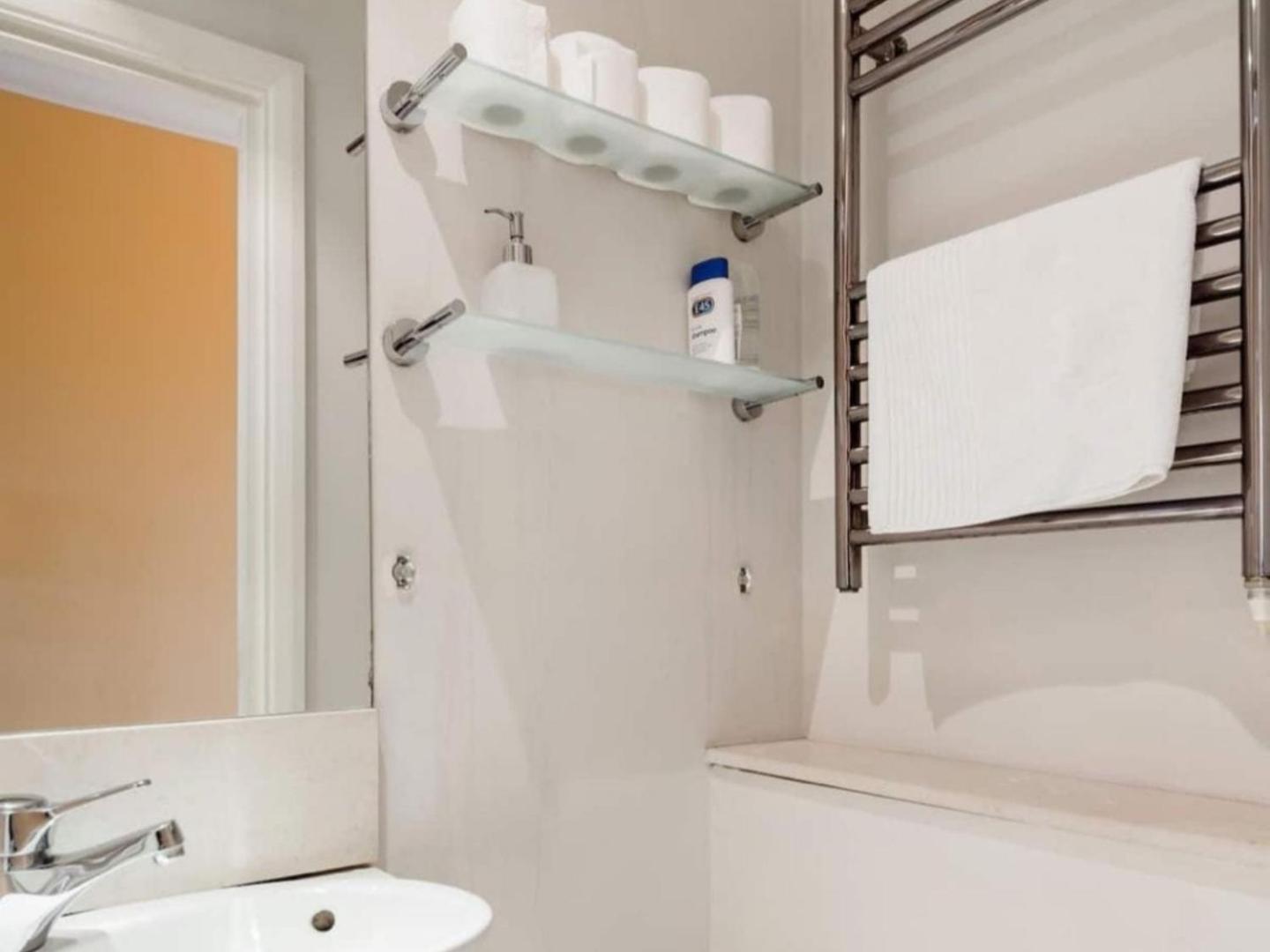 Sunny 1 Bedroom Flat In Central London Eksteriør bilde